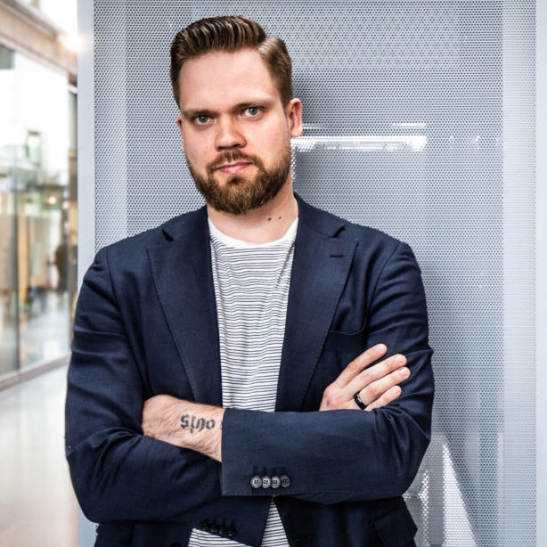 jyrki_kostilainen.jpeg (304 KB)
