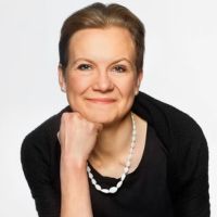 eveliina-holmgren-200x200.jpg