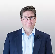 jouni-koistinen-neut.webp (6 KB)