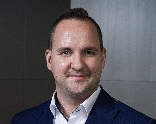 ar_henkilokuva_0004_1-kopio.png (267 KB)