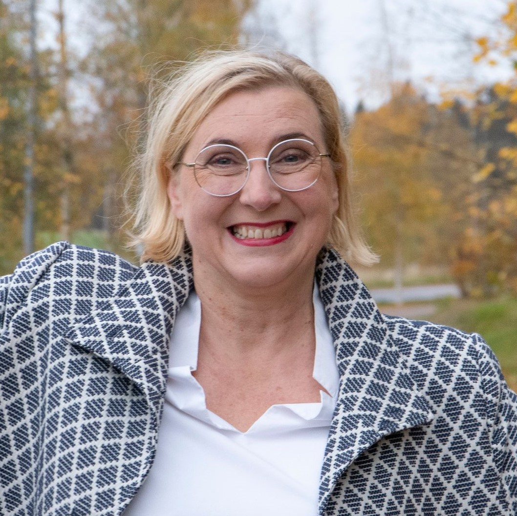 anneli-karlstedt.jpg (371 KB)