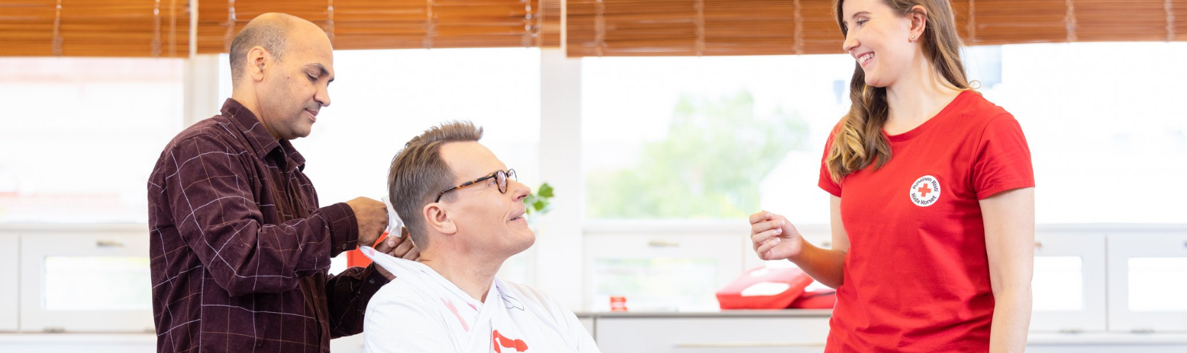 SPR Ensiapukurssi EA 2<sup>&reg;</sup> (8 t) lähikoulutus